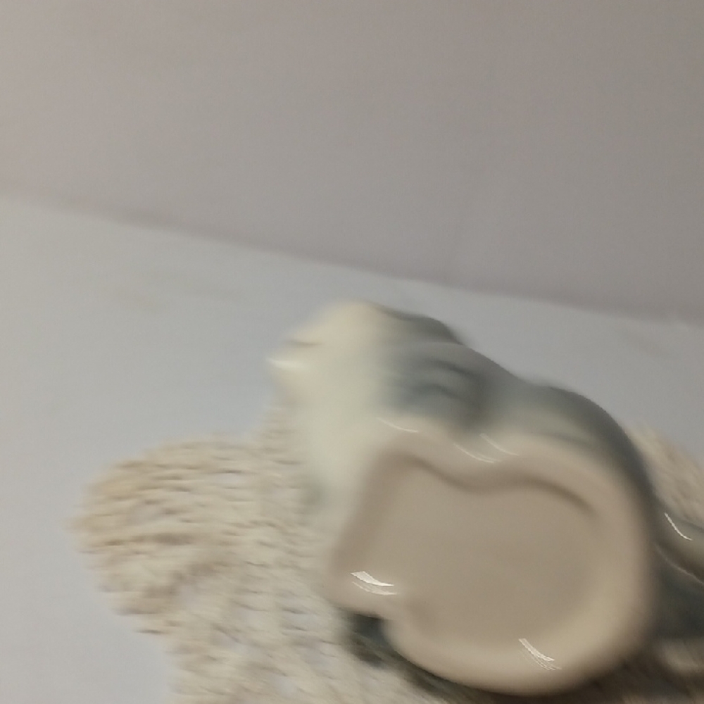 Vintage Gray Ceramic Cat Creamer Figurine - Picture 5 of 6